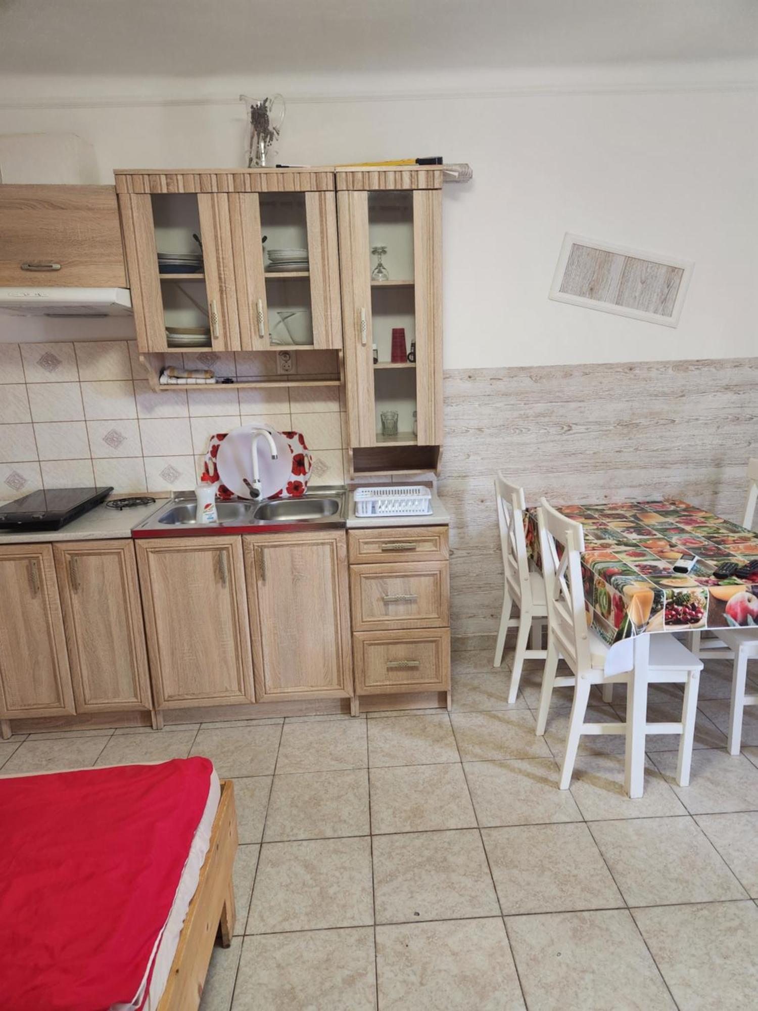 Orsi Apartman / Vendeghaz Kecskemét Exterior foto